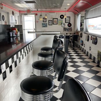 Penny's Diner - Counter and table service - Diners Near Me - Rawlins, Wyoming Penny's Diner - Counter and table service - Diners Near Me - Rawlins, Wyoming