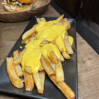 Firefly Burger - Cheesy French Fries - Burgers Near Me - Chicago, Illinois Firefly Burger - Cheesy French Fries - Burgers Near Me - Chicago, Illinois