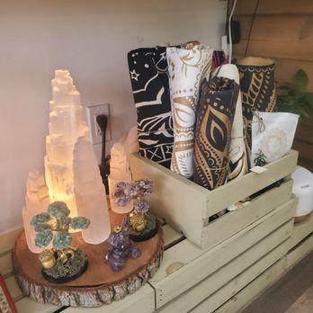 One With Earth - Spiritual Shop Near Me - Downey, California