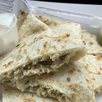 Tacos El Mariachi Loco - chicken quesadilla - Food Trucks Near Me - Ann Arbor, Michigan Tacos El Mariachi Loco - chicken quesadilla - Food Trucks Near Me - Ann Arbor, Michigan