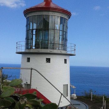 Makapu'u Point Lighthouse Trail - Lighthouse - Hiking Near Me - Honolulu, Hawaii Makapu'u Point Lighthouse Trail - Lighthouse - Hiking Near Me - Honolulu, Hawaii