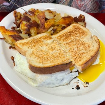 The Wooden Spoon Diner - Egg & Cheese Sandwich - Breakfast & Brunch Near Me - Brandon, Florida