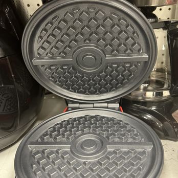 Deseret Industries - Pokemon waffle maker $7 - Thrift Stores Near Me - Shoreline, Washington Deseret Industries - Pokemon waffle maker $7 - Thrift Stores Near Me - Shoreline, Washington