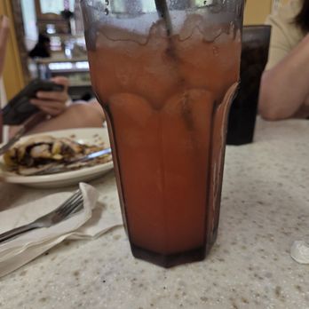 Cornerstone Bakery & Cafe - Strawberry lemonade - Bakeries Near Me - Ruidoso, New Mexico