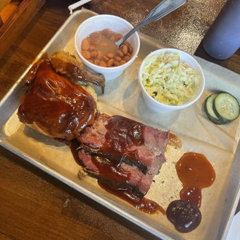 Bubba’s Bones & Brews - Bbq chicken + brisket - Gastropubs Near Me - Cathedral City, California