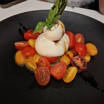 La Collina - Burrata Caprese - Italian Near Me - Rochester, Michigan