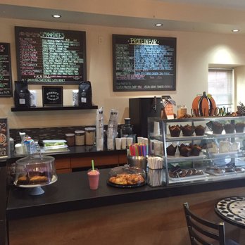 Mojo 516 Cafe - a view of a coffee shop - Juice Bars & Smoothies Near Me - Easton, Pennsylvania