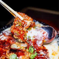 Izakaya Seasun - Spicy pork with cheese (@joeynht)