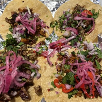 Plaza Mexico - Street tacos! One steak, one Al Pastor, one chicken, one chorizo, all delicioso... and a little heat too (that's a good thing) - Mexican Near Me - Bell Air, Maryland