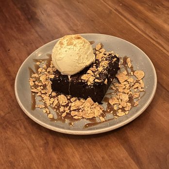 Firefly Restaurant - Brownie - New American Near Me - San Francisco, California Firefly Restaurant - Brownie - New American Near Me - San Francisco, California