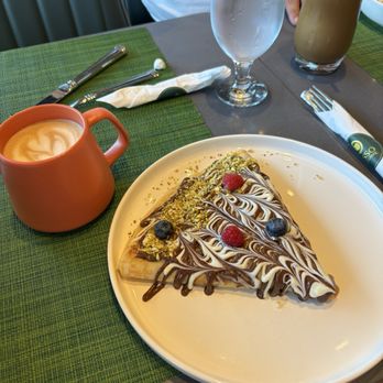 Lusso Le Caffe - Crepe - Cafes Near Me - New York, New York