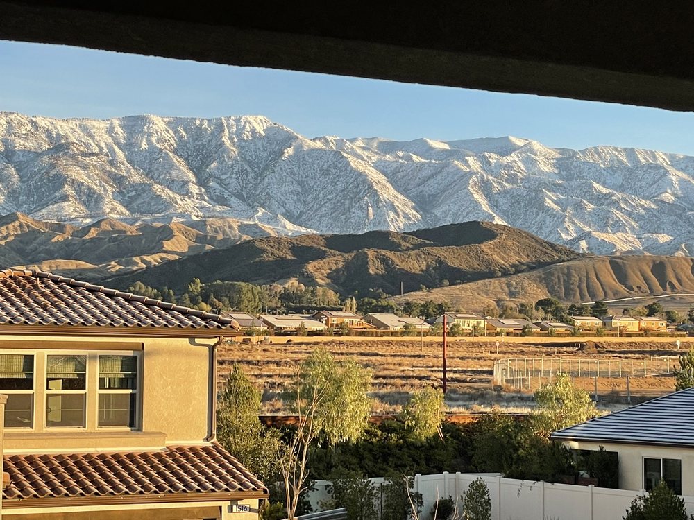 ALTIS BY PARDEE HOMES Updated August 2024 1555 Skystone Way