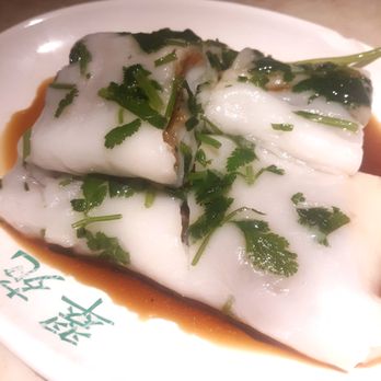 Jade Garden - Rice flour rolls stuffed with beef. - Dim Sum Near Me - Seattle, Washington Jade Garden - Rice flour rolls stuffed with beef. - Dim Sum Near Me - Seattle, Washington
