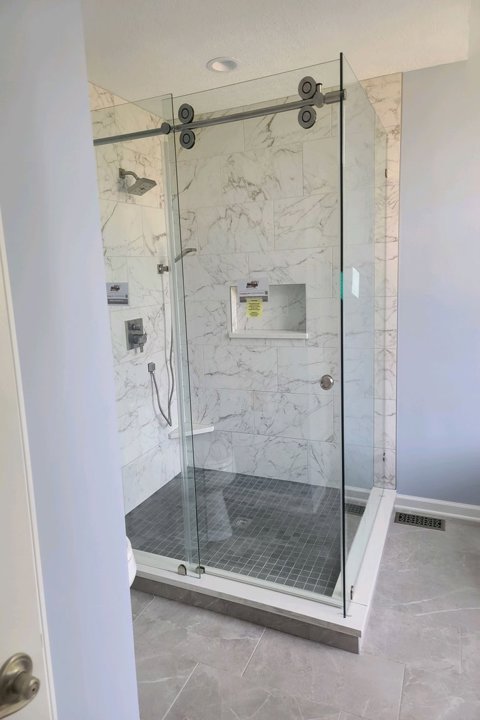 Slide of Lew's Plumbing and Drain Cleaning