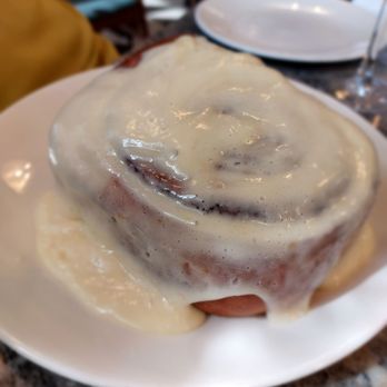 RIZE Ironworks - Humongous cinnamon roll! 3 people tried, but we were defeated. - New American Near Me - Indianapolis, Indiana RIZE Ironworks - Humongous cinnamon roll! 3 people tried, but we were defeated. - New American Near Me - Indianapolis, Indiana
