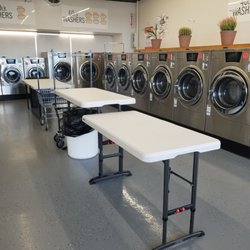 Fresh Laundromat - washers that do 4 loads at once