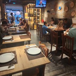 Avo Maria - Inside lower level