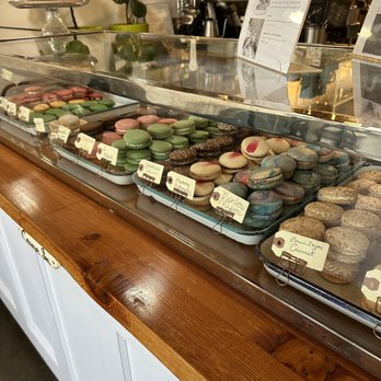 Alexandras Macarons - THE MACARONS - Bakeries Near Me - Seattle, Washington Alexandras Macarons - THE MACARONS - Bakeries Near Me - Seattle, Washington