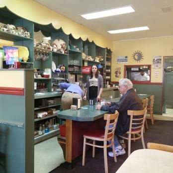 Sunshine Cafe and Bar - Breakfast counter. They have tables for 4 or 6 too. - Breakfast & Brunch Near Me - Sequim, Washington Sunshine Cafe and Bar - Breakfast counter. They have tables for 4 or 6 too. - Breakfast & Brunch Near Me - Sequim, Washington