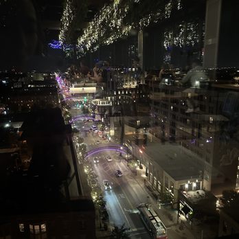 Lincoln Social Rooftop - American Near Me - Columbus, Ohio