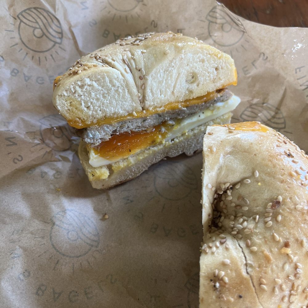 Fin's Bagels - Egg bagel - Bagels Near Me - Honolulu, Hawaii Fin's Bagels - Egg bagel - Bagels Near Me - Honolulu, Hawaii