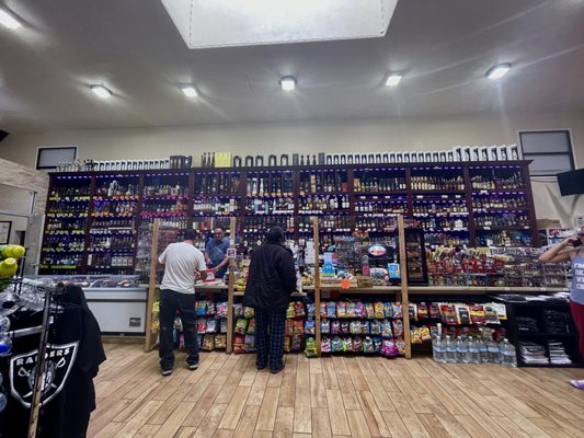 BEVBOX SAN PABLO - Updated June 2026 - 29 Photos & 12 Reviews - 2100 ...
