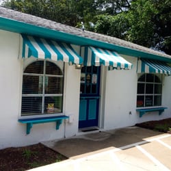 Dawg House Vapes / TNR Services - Storefront-2016