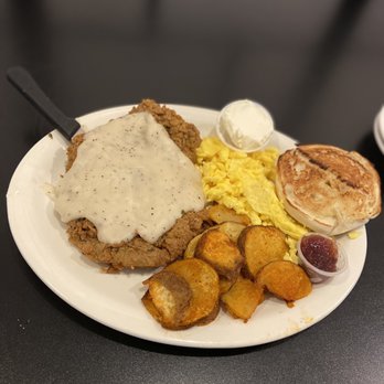 Maple Leaf Diner - Breakfast Fried Steak - American Near Me - Dallas, Texas Maple Leaf Diner - Breakfast Fried Steak - American Near Me - Dallas, Texas