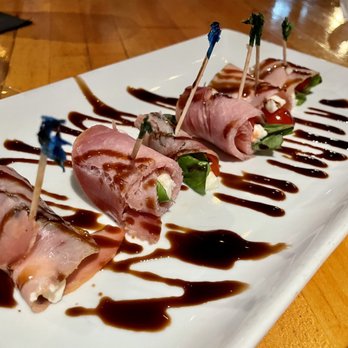 Capone's Oven & Bar - Pizza Near Me - Houston, Texas Capone's Oven & Bar - Pizza Near Me - Houston, Texas