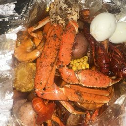 Crab, shrimp and crawfish boil combo