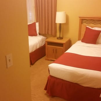 WorldMark Dolphin's Cove - Two twins bedroom - Hotels Near Me - Anaheim, California WorldMark Dolphin's Cove - Two twins bedroom - Hotels Near Me - Anaheim, California