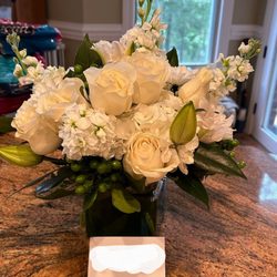 Bay Flowers - Beautiful and delivered with care.