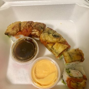 Sushiholics - Red dragon roll togo - pretty small - Sushi Bars Near Me - West Covina, California Sushiholics - Red dragon roll togo - pretty small - Sushi Bars Near Me - West Covina, California