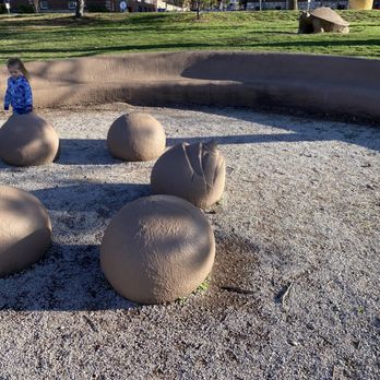 Turtle Playground - Parks Near Me - Saint Louis, Missouri