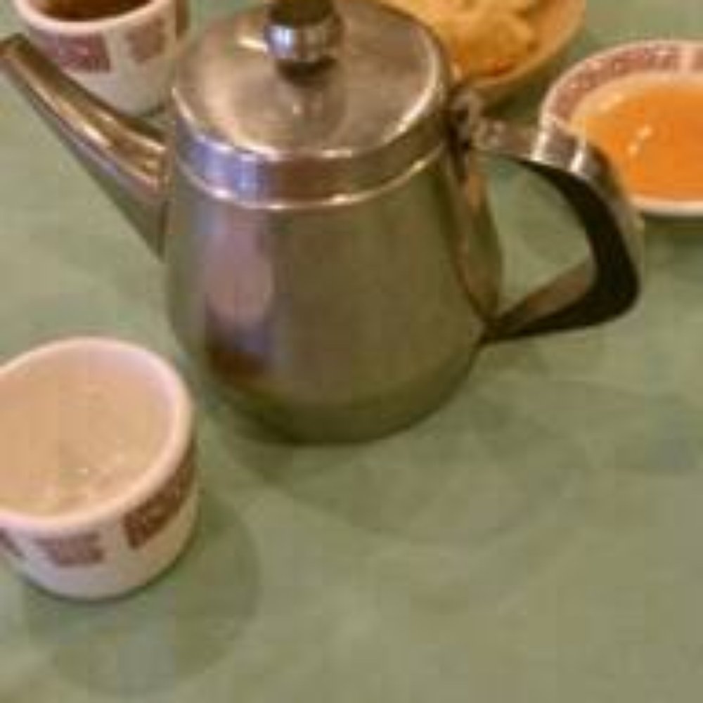 table comes with chips and tea