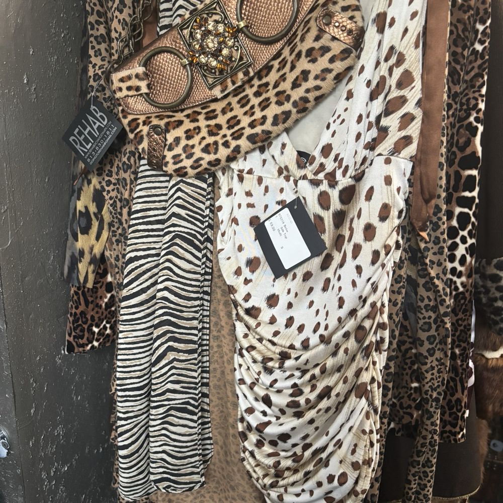 TOP 10 BEST Vintage Clothing Stores in Tampa, FL - Updated 2026 - Yelp TOP 10 BEST Vintage Clothing Stores in Tampa, FL - Updated 2026 - Yelp