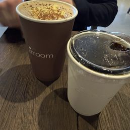 Cold brew, egg coffee Cold brew, egg coffee
