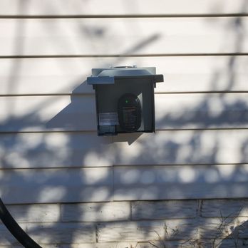 Buri Electric - NEMA14-50R in weatherproof box for Tesla Mobile Connector - Electricians Near Me - Reston, Virginia Buri Electric - NEMA14-50R in weatherproof box for Tesla Mobile Connector - Electricians Near Me - Reston, Virginia