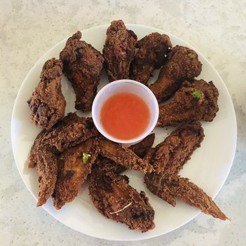 COMMUNION Restaurant and Bar - Unc's chicken wings - Soup Near Me - Seattle, Washington COMMUNION Restaurant and Bar - Unc's chicken wings - Soup Near Me - Seattle, Washington