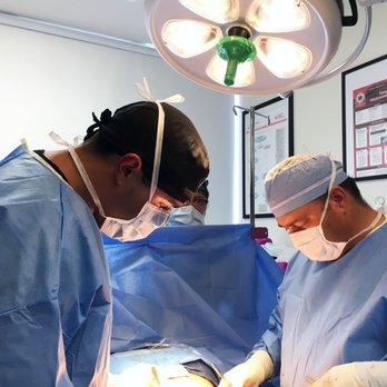 Careaga Plastic Surgery - Dr. Careaga during surgery - Plastic Surgeons Near Me - Coral Gables, Florida Careaga Plastic Surgery - Dr. Careaga during surgery - Plastic Surgeons Near Me - Coral Gables, Florida