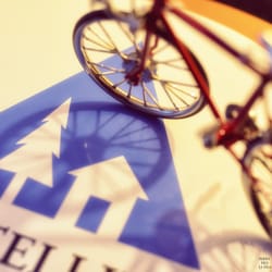 HI-Niagara Falls Hostel - Bed and bike hostel!
