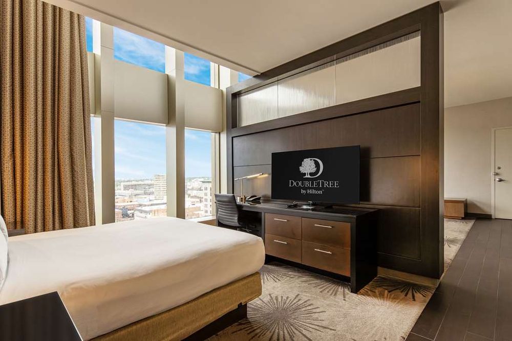 DoubleTree by Hilton Hotel Cedar Rapids Convention Complex