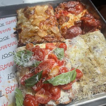 Bob's Pizza Tour - Food Tours Near Me