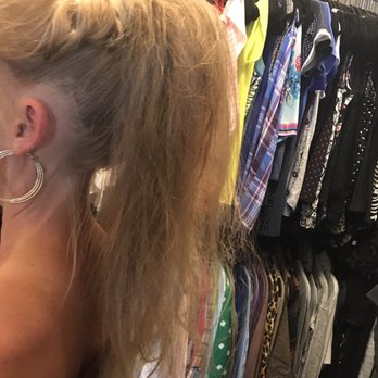 Studio Indigo - Totally embarrassing - Hair Salons Near Me - Valencia, California