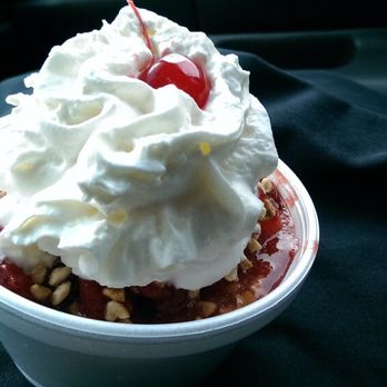 Fred's Frozen Custard & Grill - The small was not bad at all. - Burgers Near Me - Milwaukee, Wisconsin