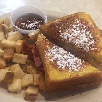 The Echo - Flying pig sandwich with ham and bacon - Diners Near Me - Cincinnati, Ohio