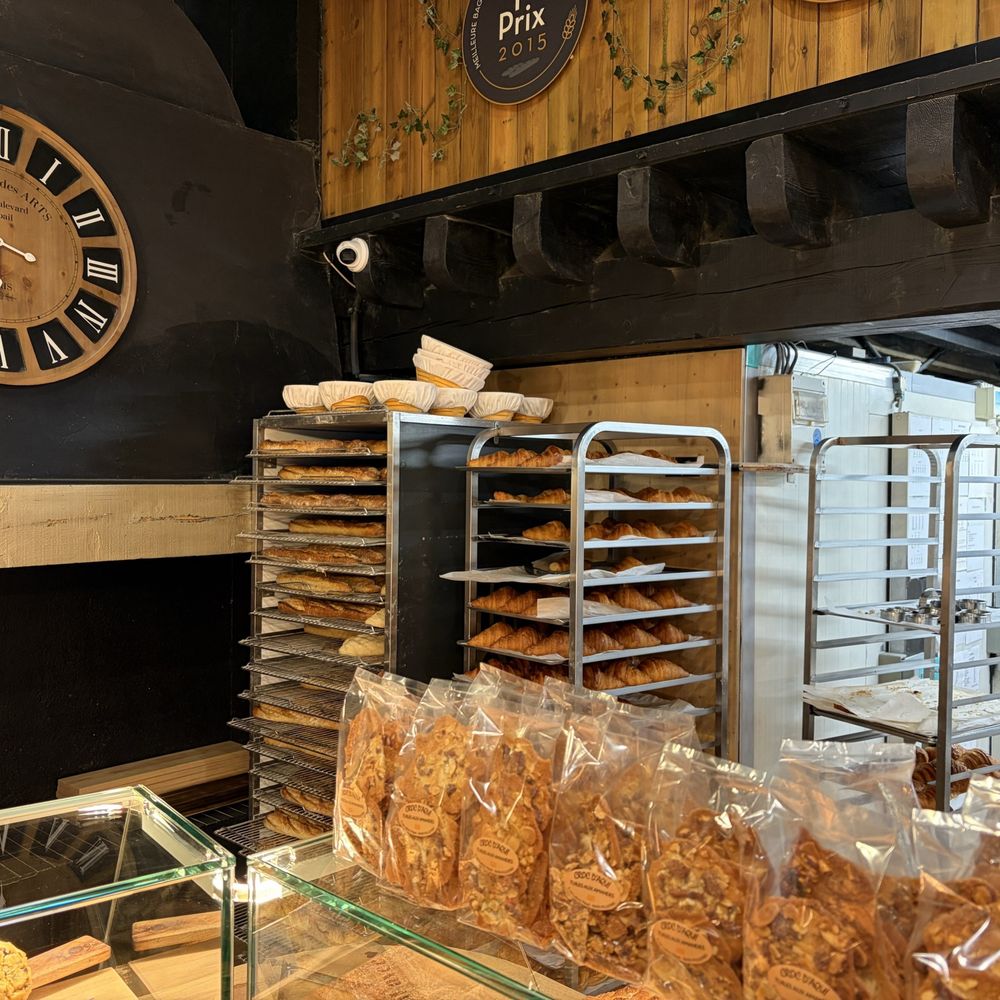 Le Levain D’hélios - Patisserie/Cake Shop Near Me - Perpignan, 66