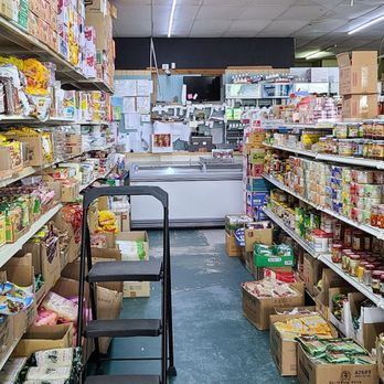 Asian Market - shelves of food and snacks - Convenience Stores Near Me - Fort Walton Beach, Florida Asian Market - shelves of food and snacks - Convenience Stores Near Me - Fort Walton Beach, Florida