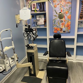 Bowersox Vision Center - Exam area - Optometrists Near Me - Shelbyville, Kentucky