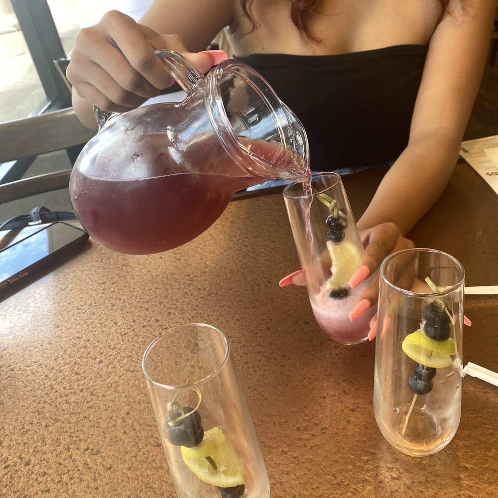 Another Broken Egg Cafe - Lemon berry Mamosa - Breakfast & Brunch Near Me - Shenandoah, Texas Another Broken Egg Cafe - Lemon berry Mamosa - Breakfast & Brunch Near Me - Shenandoah, Texas
